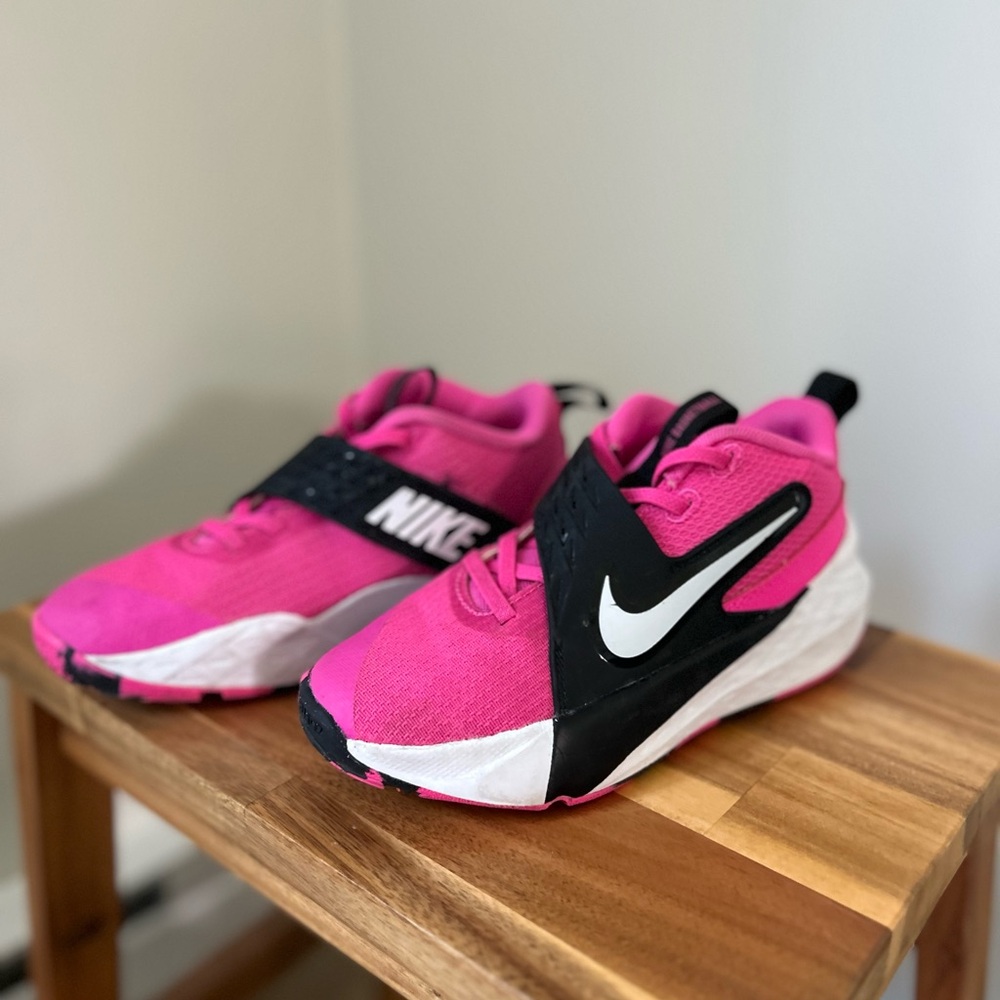Girls Nike Basketball Shoes